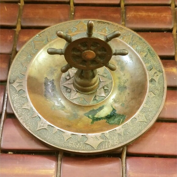 Antique Bronze Nautical Ships Wheel w/  Compass Rose Ashtray  Trinket Dish 5"dia - Picture 2 of 3